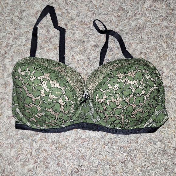 All Bras: Buy 1, Get 1 Free - Picture 2 of 9